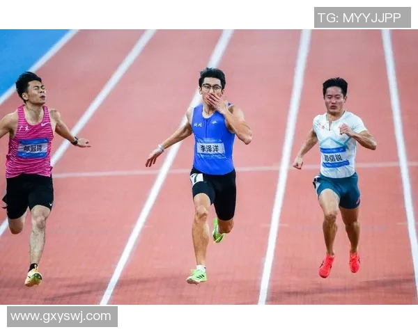 全运会百米飞人李泽洋是武大人,在校就读期间就非常拔尖 全运会百米飞人李泽洋是武大人,在校就读期间就非常拔尖